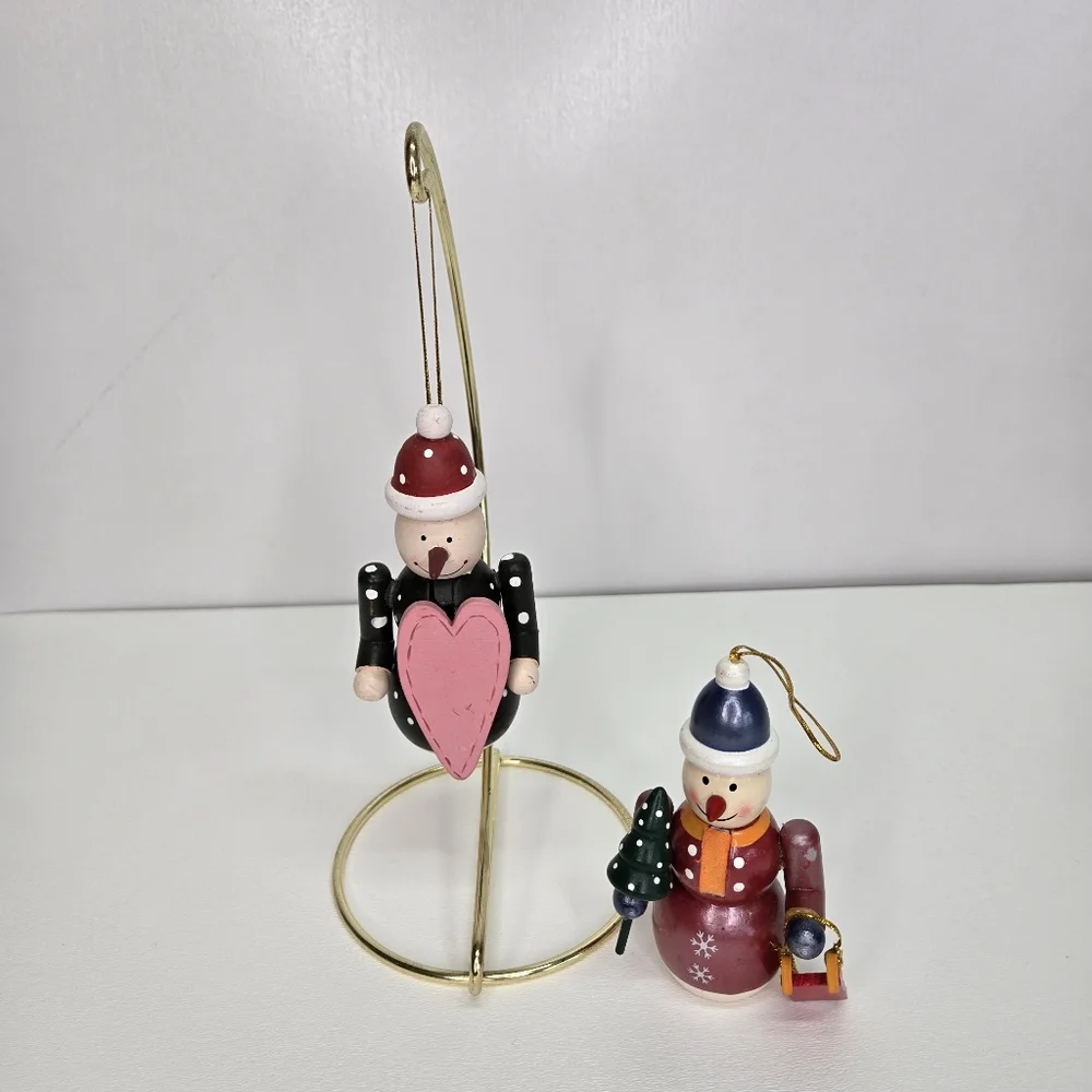 VTG Wooden Nutcracker Snowmen Ornaments Set Of‎ 2 Hand Painted Holiday Frosty